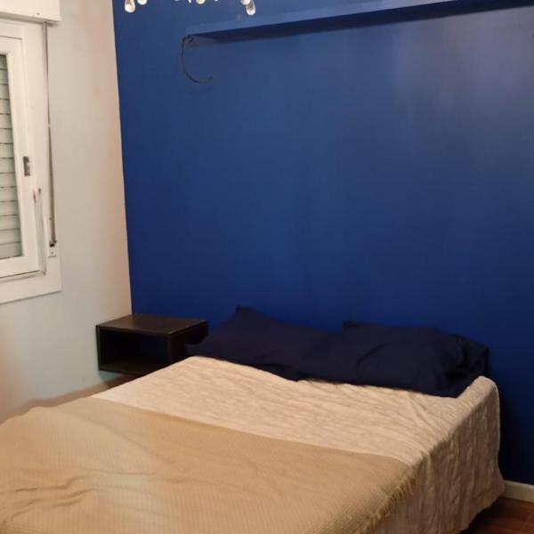Apartamento central bem localizado - Foto 2
