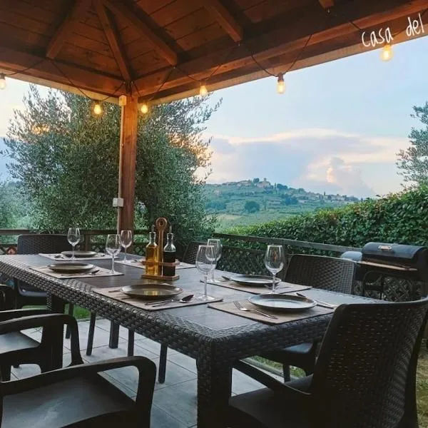 Casa del Melo - Villa con giardino vicino Firenze 8 ospiti, hotel em Carmignano