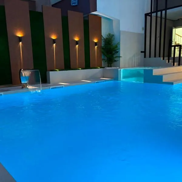 Hotel San Međugorje، فندق في سيتلوك