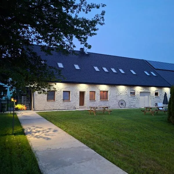 WINNICA 61 - Pokoje, Hotel in Krotoszyce