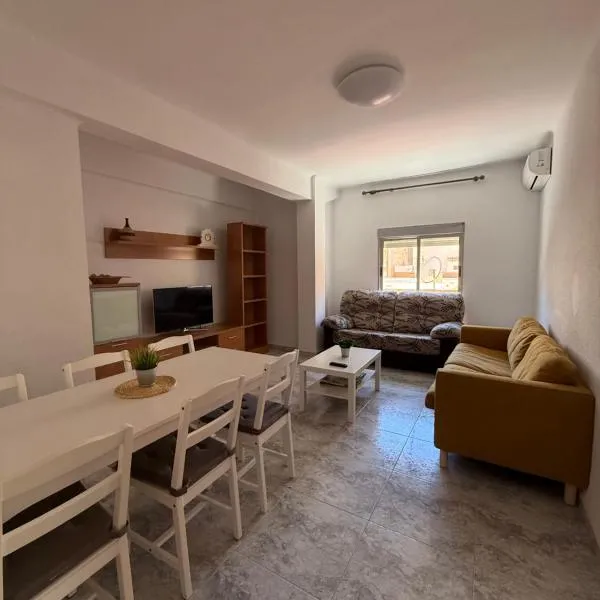 Zapillo 2&1, hotel in Almería