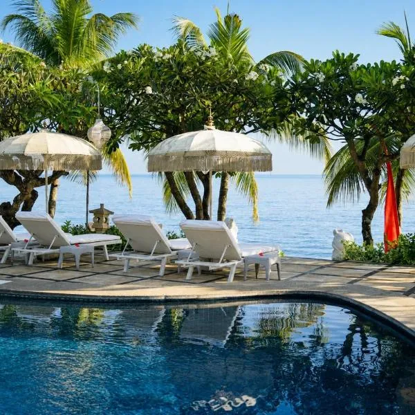 Poinciana Resort, hotel in Tejakula