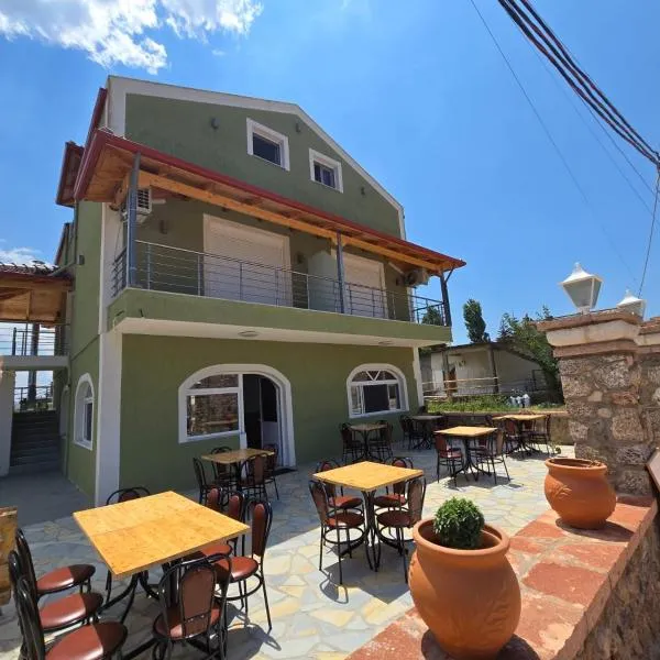 Vila Sokrati, hotel en Mursi