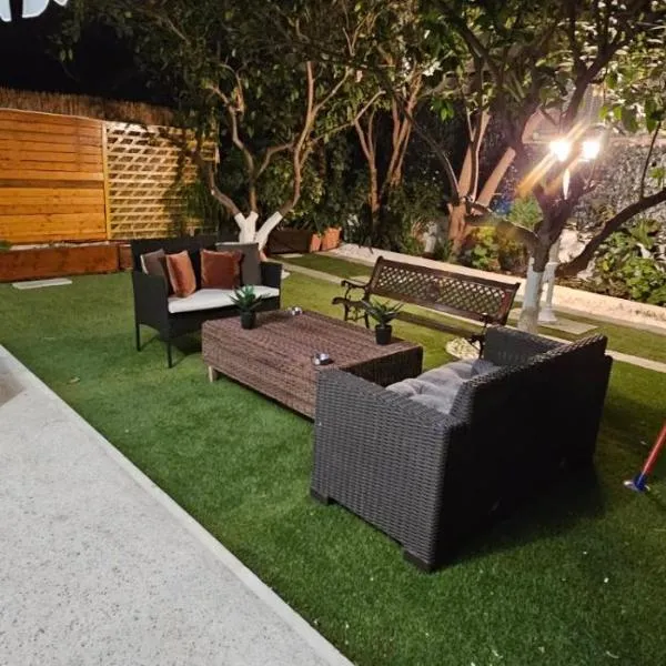 Alda's Garden Bliss โรงแรมในเอเธนส์