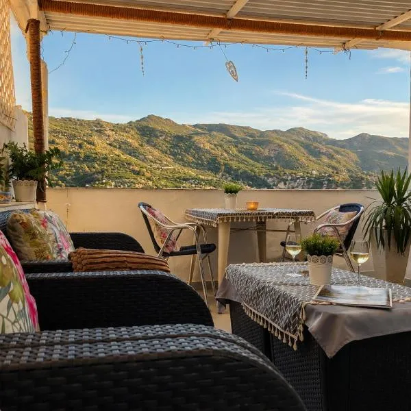 Villa Otivar - Rio Verde, hotel em Otívar
