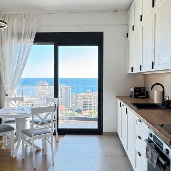 Sky & Sea Apartment, hotel en Petrovac na Moru