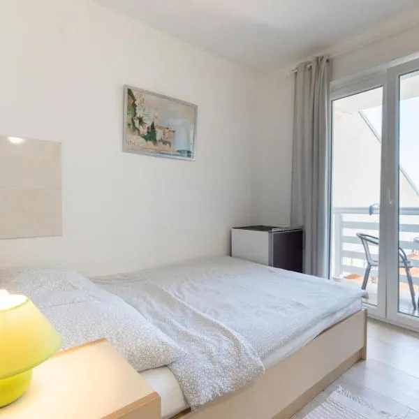 K&D Home, hotell i Rab