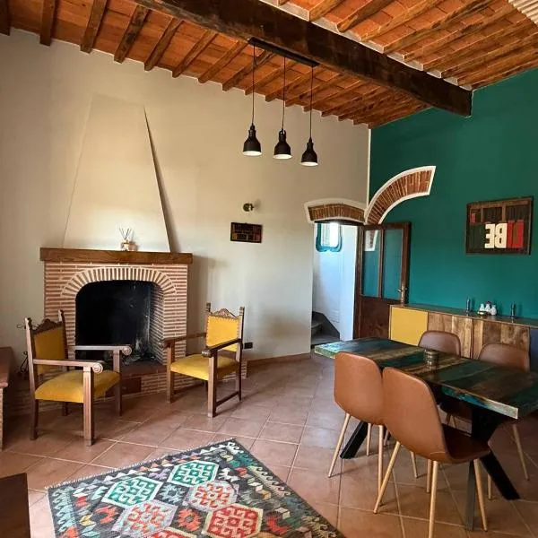 Villa Gopal Natura Toscana vicino Lucca 7 posti, hotel en Capannori