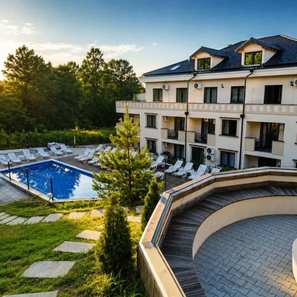 Tron Lux, hotel din Vrnjačka Banja