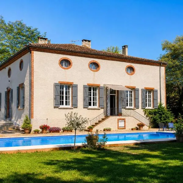 Manoir de la Gravette Maison d'Hôtes, hotel di Montauban