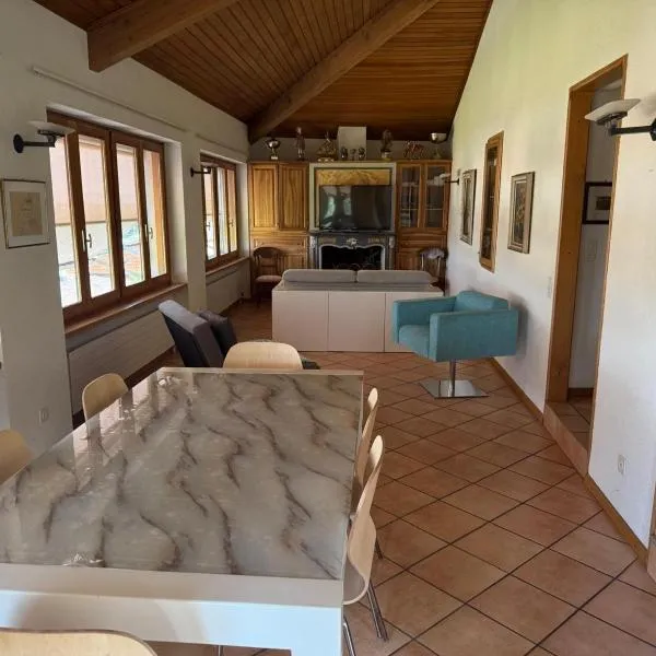 Executive Lake View with Private Garden, hotell Luganos