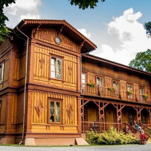Modrzewiowy Dworek, hotel v destinácii Mirzec
