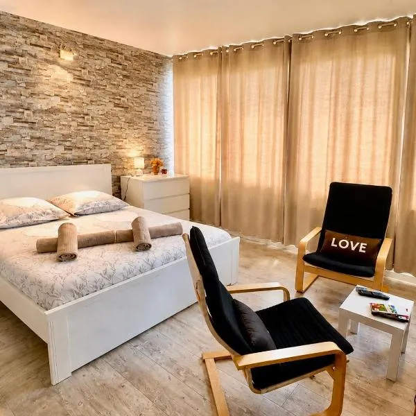 Petit Nid Nature Et Douceurs, hotel u gradu 'Turckheim'