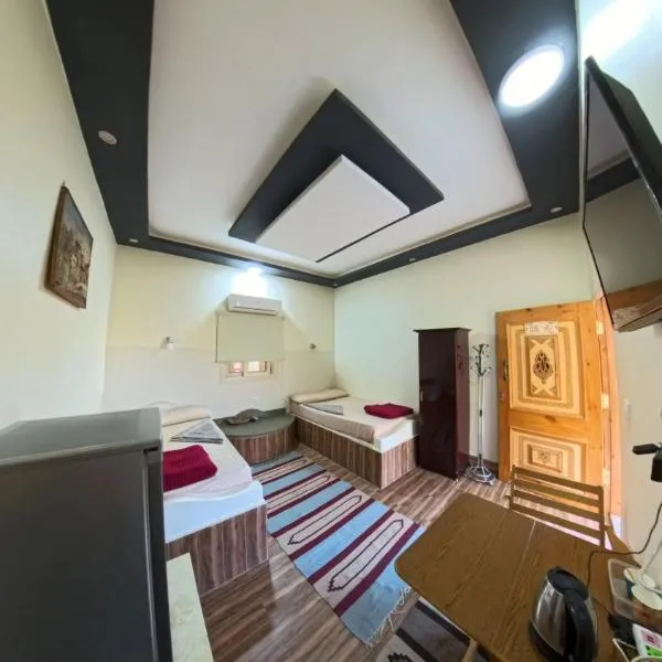 Rahala Safari Hotel, hotel u gradu Qasr Al Farafirah