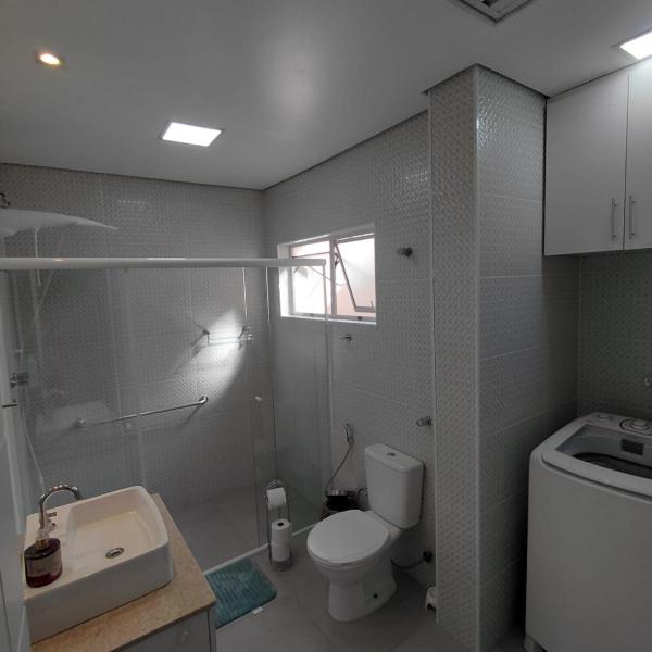 Casa completa e aconchegante, com tudo perto para sua estadia a trabalho ou a passeio! - Foto 2