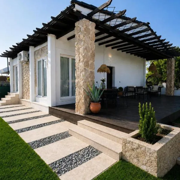 Villa Agora Nea Kalikratia, hotel in Nea Kallikrateia