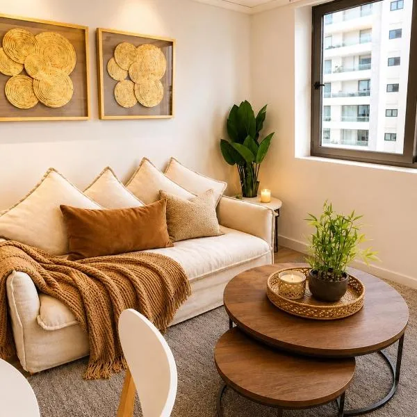 Apartamento Boutique en Reñaca Piscina Panorámica Estacionamiento y WiFi, hotel em Viña del Mar