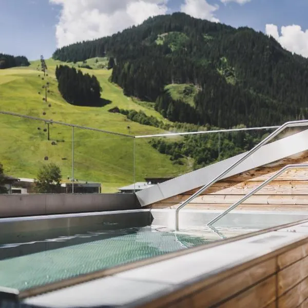 Hotel Hasenauer 4 Sterne Superior, hotell i Saalbach Hinterglemm