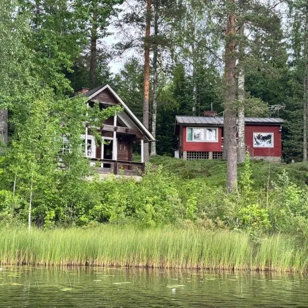 Lakefront Cabin and Sauna Pohtionranta - Helvetinkolu, Ruovesi, hotel di Ruovesi