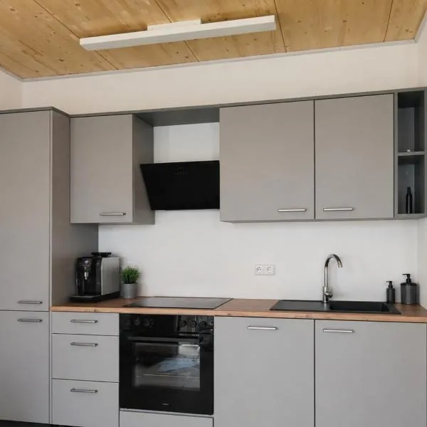 Jona Appartements and more, отель в Гюнцбурге
