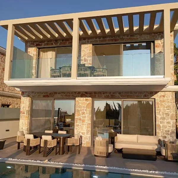 Goudis Luxury Villas Lefkada Sea View & Private Pools, hotel u gradu 'Tsoukalades'
