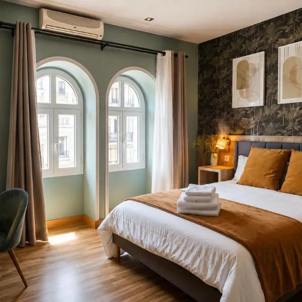Hostal Luxury Green Madrid Gran Vía، فندق في مدريد