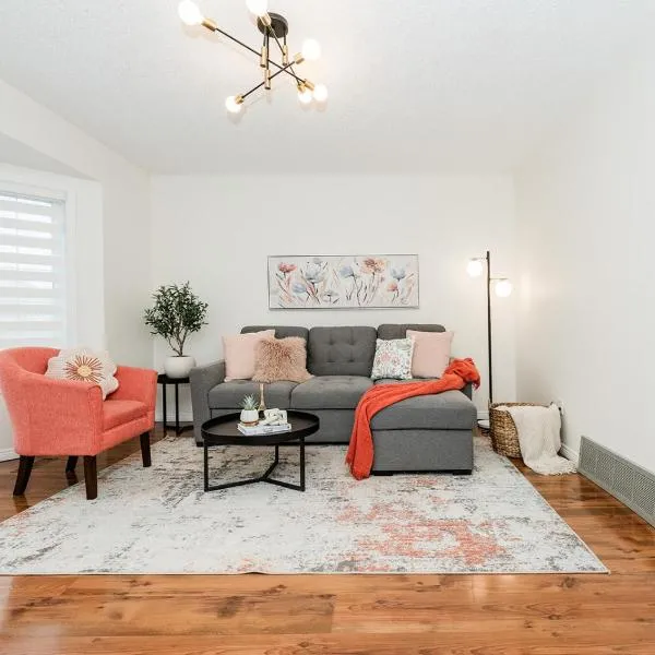 Fabulous Home-King bed-Easy Access to EVERyTHING!, hotel a Edmonton