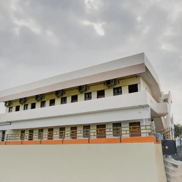 Hotel O Aruthraa Residency, hotel v mestu Coimbatore