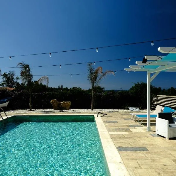 Villa Cerasella - Rustic Sicilian Retreat with Private Pool & Sunset View, hotel en Trappeto