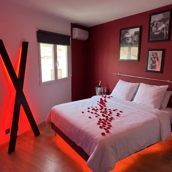 L'Échappée Secrète, Love Room & Balnéo, hotel en Saint-Denis