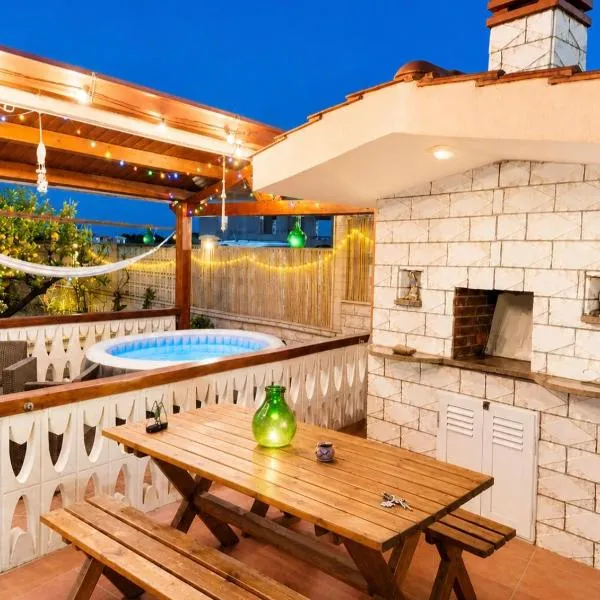Villa Daisy Conversano-Polignano a Mare، فندق في كونفيرسانو