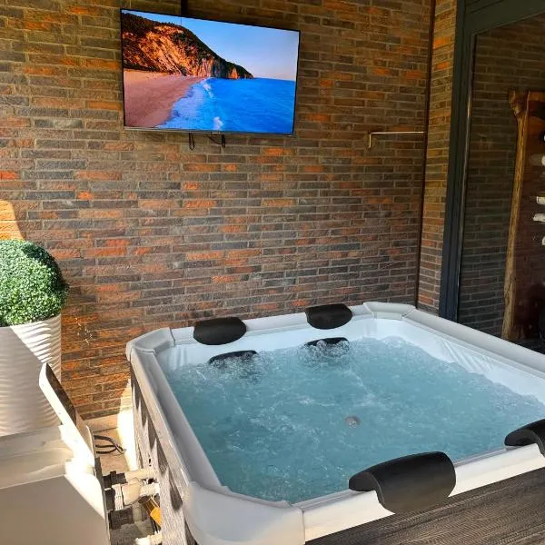 Emotion Apartments- Adults Only Apartment mit privater Sauna und Whirlpool: Vlotho şehrinde bir otel