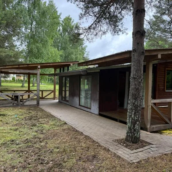 Razna Lake House, hotel em Astici