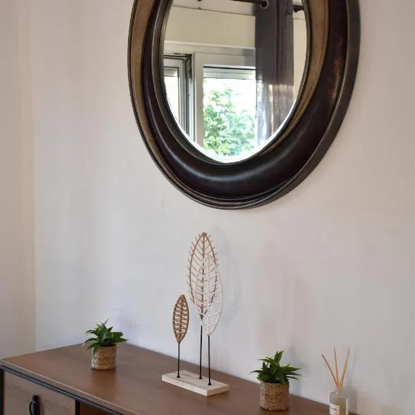 Viesnīca Sxoleio Apartment pilsētā Kamariotissa