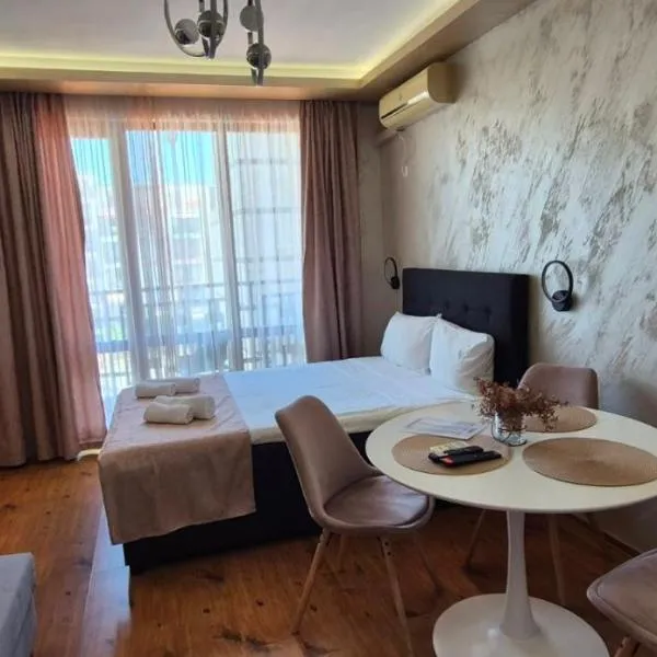 MitProt Panorama Bay 2 Studio 154, hotel in Sveti Vlas