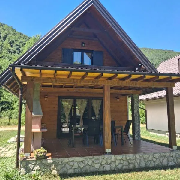 Vacation home Zara, hotel in Lohovo