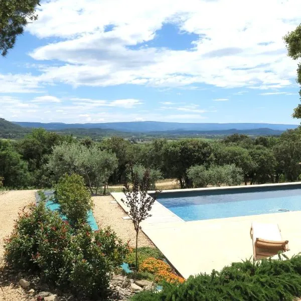 La Ben Quiade: Saint-Saturnin-lès-Apt şehrinde bir otel