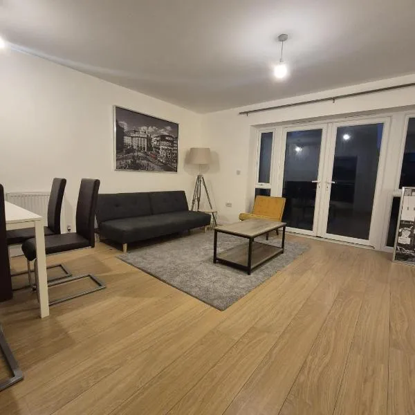 Bexleyheath में, होटल Bexleyheath Living A Modern, Warm & Spacious Home for Contractors, Families and Groups