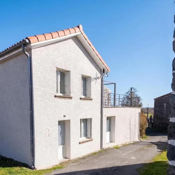 Maison confortable à Vergezac avec terrasse, hotelli kohteessa Vergezac