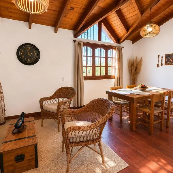 Departamento espacioso, cálido y con acceso privado en Río Cuarto, hotel em Río Cuarto