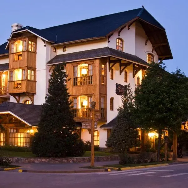 Hotel y Cabañas Le Village, hotel v destinaci San Martín de los Andes
