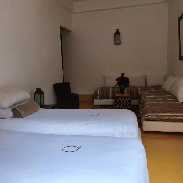 Ecolodge Quaryati Marrakech, hotell i Douar Tounsi