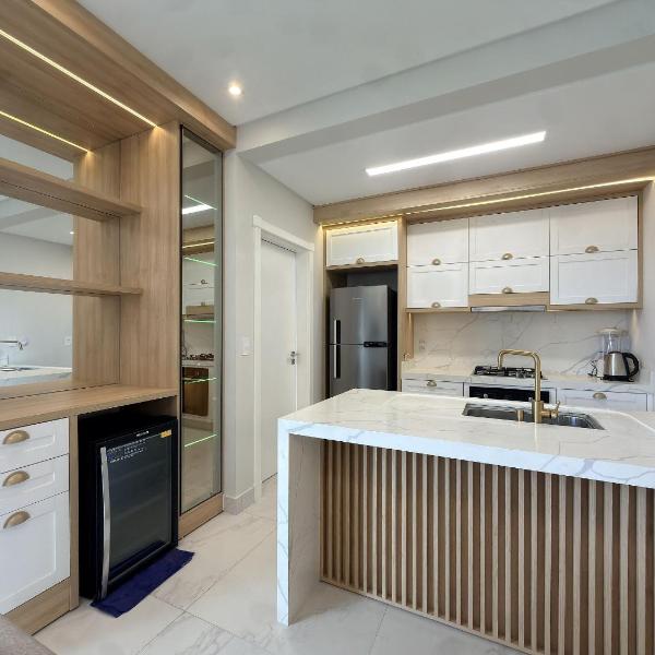 Invictus Residence 202 - Apartamento amplo com ar-condicionado em todos os ambientes, localizado próximo a comércios e a 250 metros da praia. - Foto 5