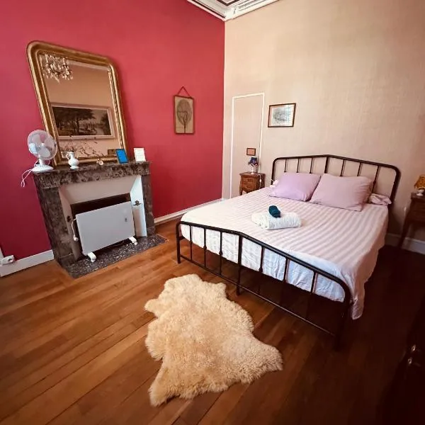 YXIE - Manoir des Arts, hotelli kohteessa Villeblevin