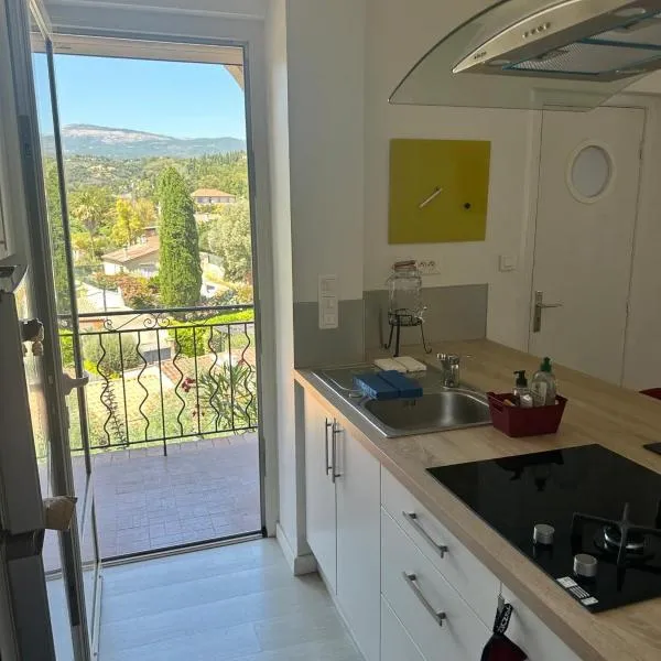 T2 Climatisé proche Cannes et Mandelieu, hotel sa Auribeau-sur-Siagne