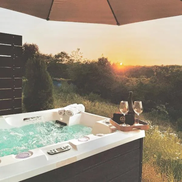 Tiny House mit Whirlpool und Sauna, hotel a Bermel