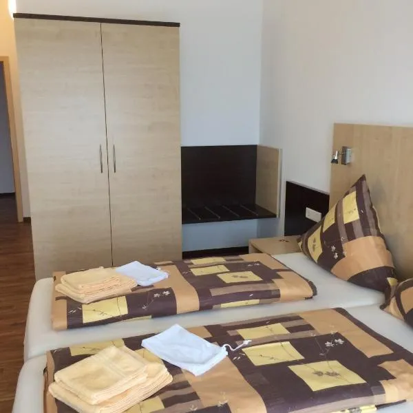 Auszeit Cafè & Hotel, hotel em Oberwörnitz