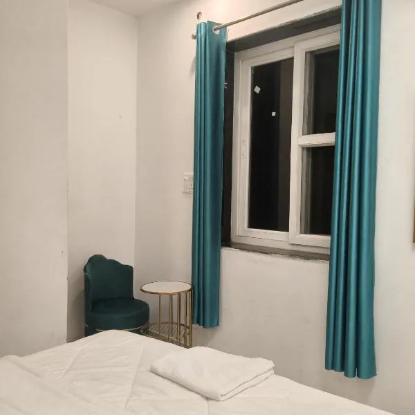 Beyond Rishikesh - Cozy Stay and Cafe