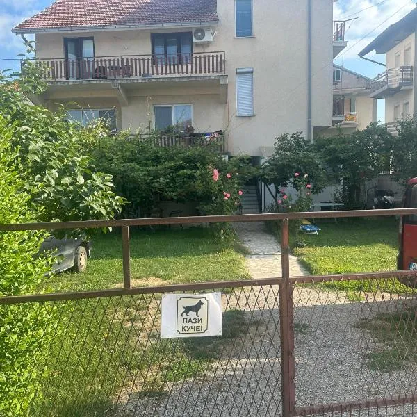 Apartman Struga in Quit place free parking, hotel en Struga