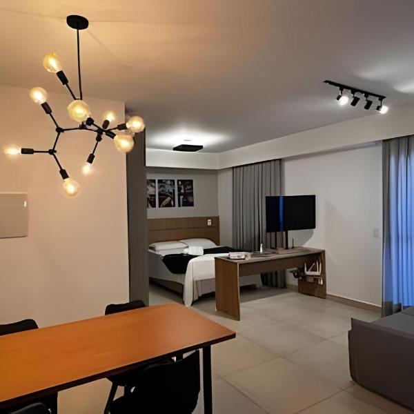 Studio lindo c/ wi-fi, garagem e ótima localização
